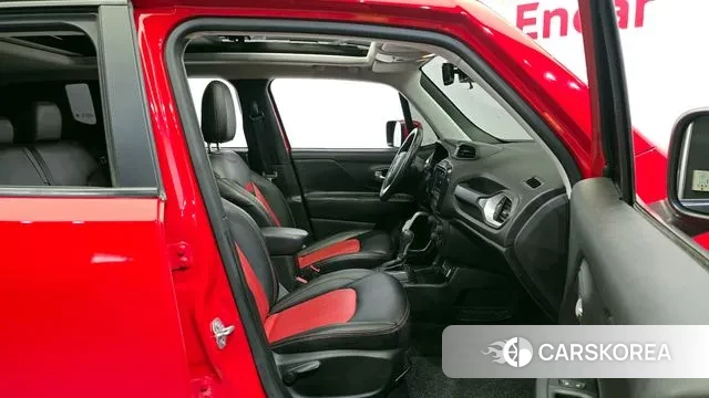 Jeep Renegade id 3012512 из Кореи 20