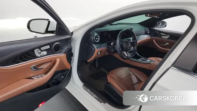 Mercedes-Benz E-Class W213 id 3597765 из Кореи 20