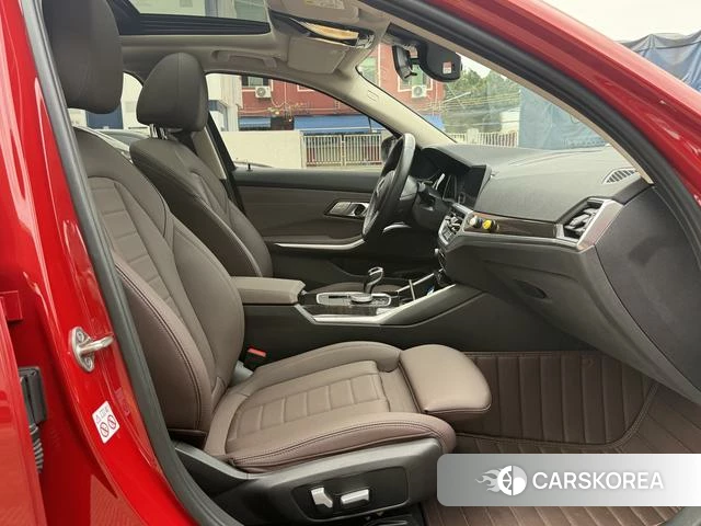 BMW 3 series id 4279105 из Китая 18