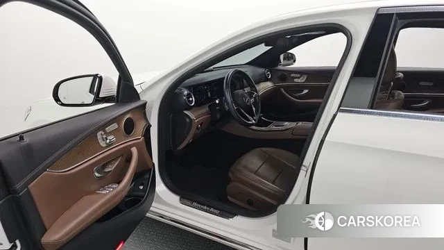 Mercedes-Benz E-Class W213 id 3420969 из Кореи 20