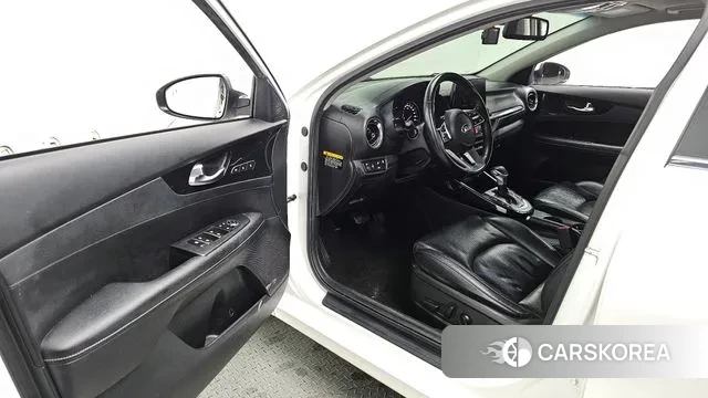 Kia Come New K3 id 3676922 из Кореи 20