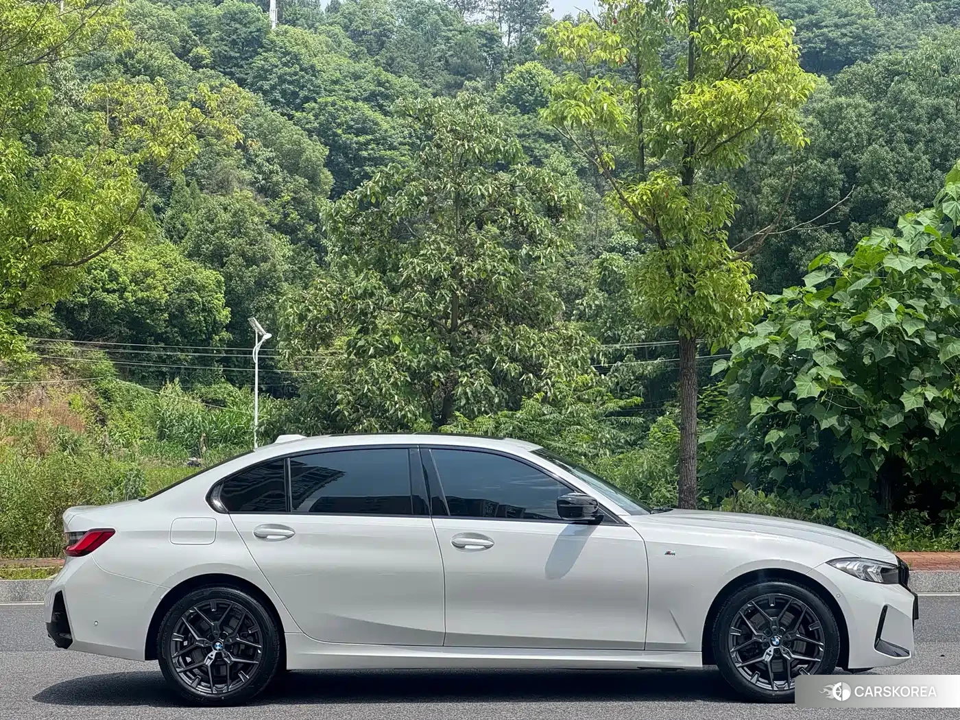 BMW 3 series id 4577597 из Китая 16