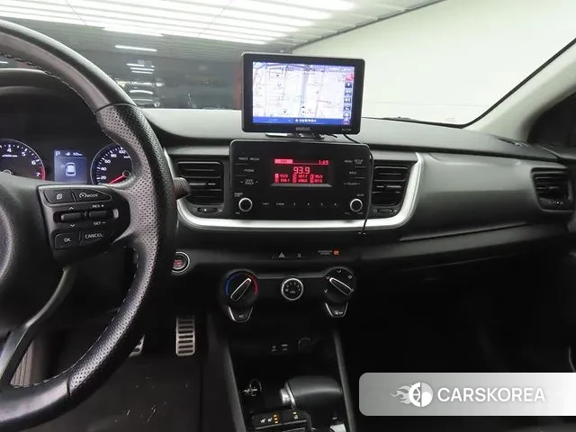 Kia Stonic id 3687076 из Кореи 20