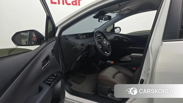 Toyota Prius 4th Generation id 4179826 из Кореи 20