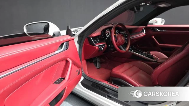 Porsche 911(992) id 4201409 из Кореи 20