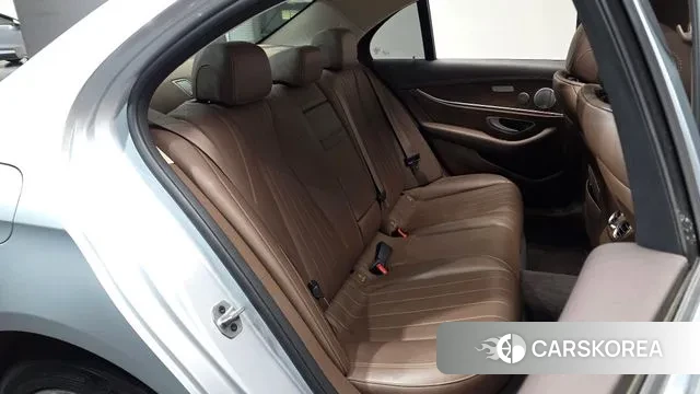 Mercedes-Benz E-Class W213 id 3535899 из Кореи 20