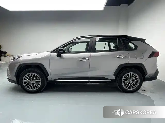 Toyota Wildlander id 4548202 из Китая 21