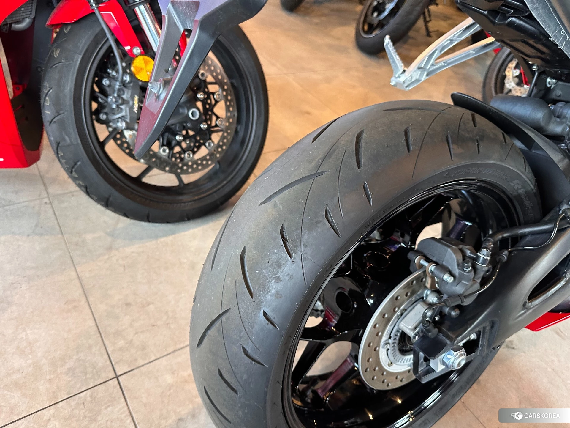 Honda CBR600RR ABS id 4352714 из Японии 10
