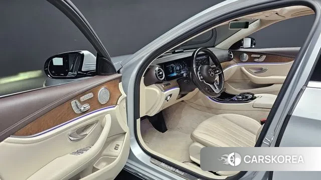 Mercedes-Benz E-Class W213 id 3253998 из Кореи 20