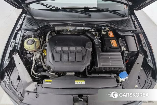 Volkswagen Magotan id 4258848 из Китая 24