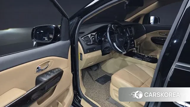 Kia The New Carnival id 3789648 из Кореи 20