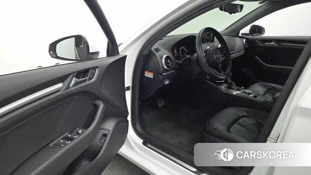 Audi New A3 id 4536580 из Кореи 32
