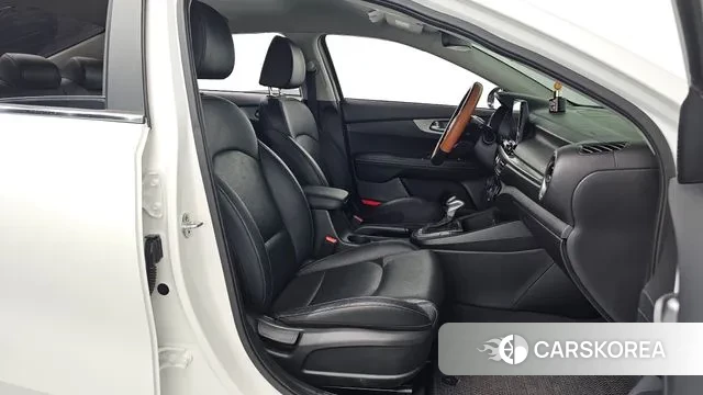 Kia Come New K3 id 3434580 из Кореи 20