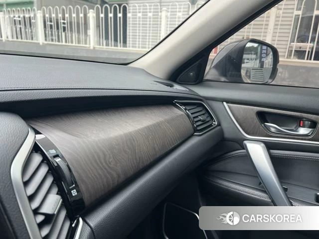 Honda Crown Road id 4276765 из Китая 22