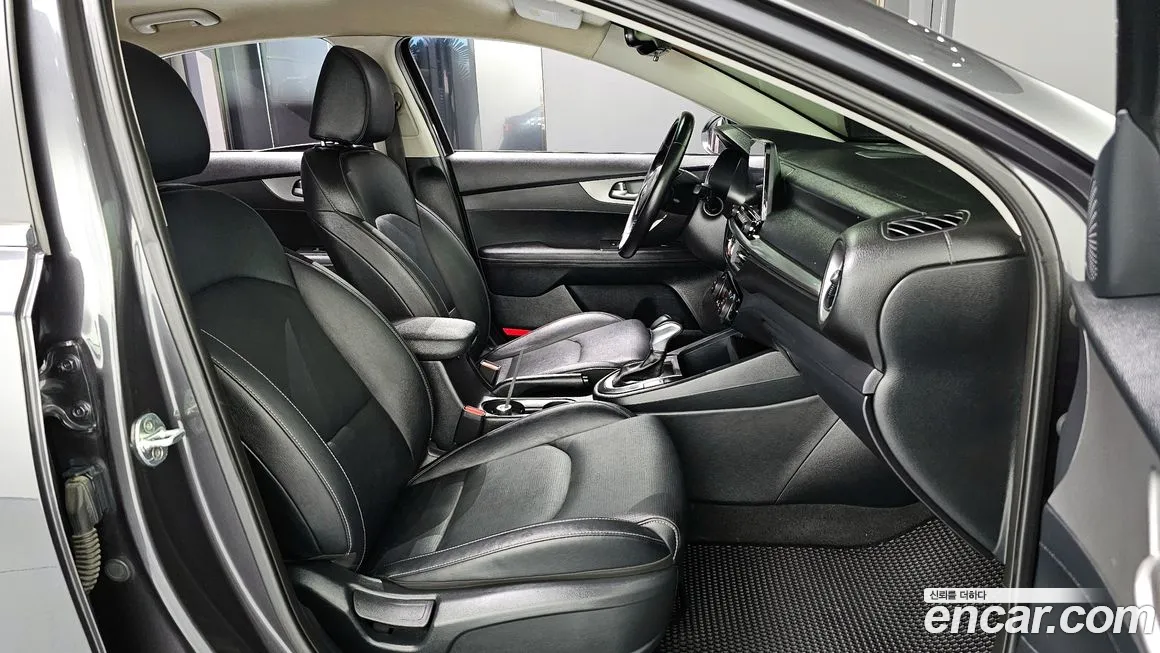 Kia Come New K3 id 1650766 из Кореи 20