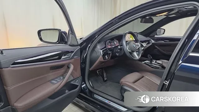 BMW 5 Series (G30) id 3400591 из Кореи 20