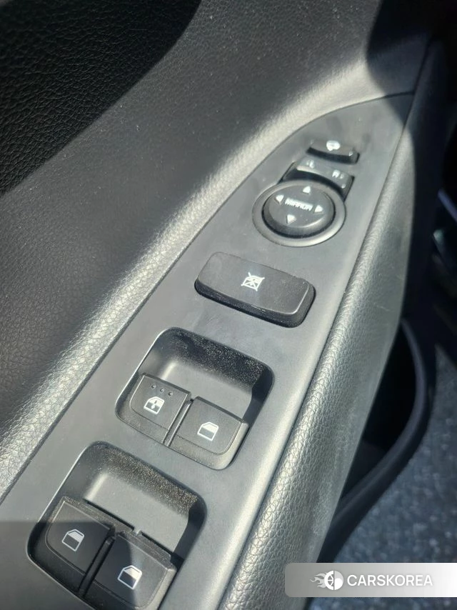 Kia Stonic id 4496600 из Кореи 15