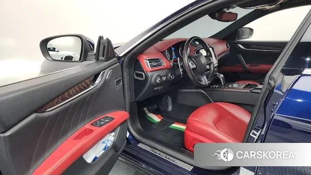 Maserati Ghibli id 3307171 из Кореи 20