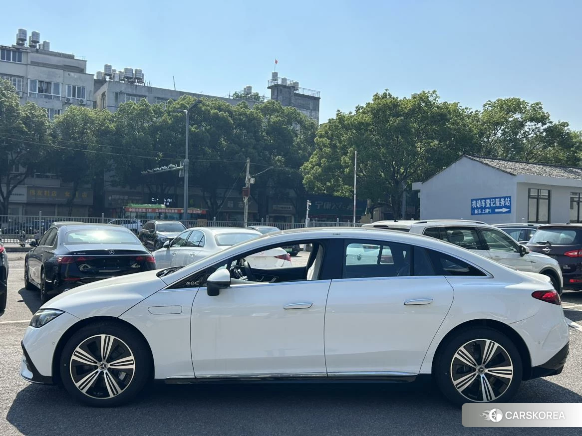 Mercedes-Benz EQE id 4455487 из Китая 18