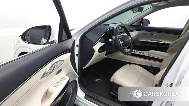 Genesis GV70 id 4187541 из Кореи 30