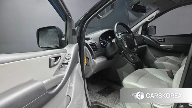 Hyundai The New Grand Starex id 4284519 из Кореи 30