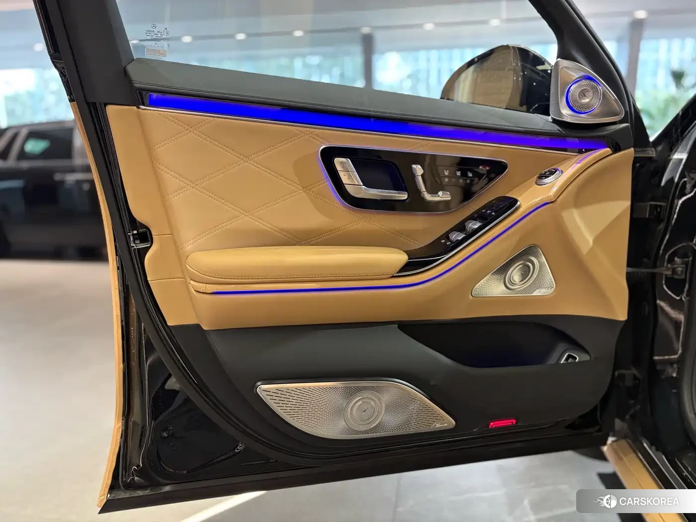 Mercedes-Benz Maybach S-Class id 4538895 из Китая 29