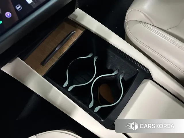 Tesla Model X id 2980878 из Кореи 17