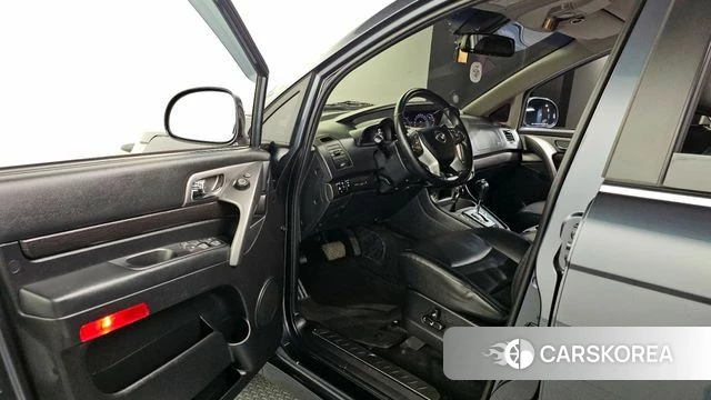 Ssangyong Korando Turismo id 3894270 из Кореи 20