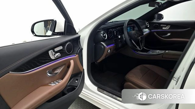 Mercedes-Benz E-Class W213 id 4534375 из Кореи 34