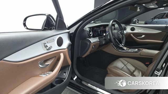 Mercedes-Benz E-Class W213 id 3893179 из Кореи 20