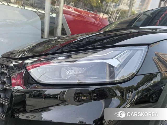 Audi Q5L id 4290471 из Китая 22