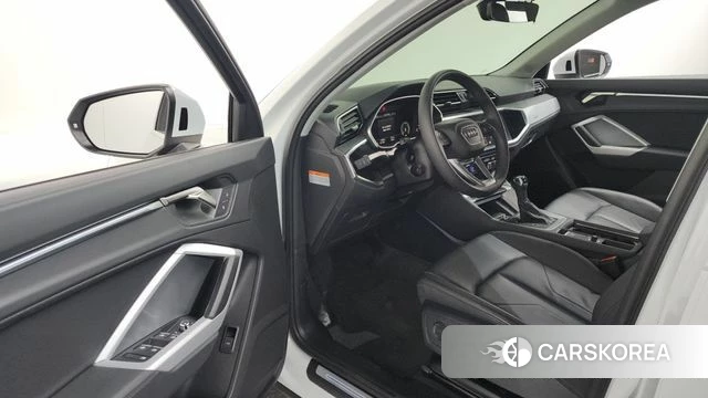 Audi Q3 (F3) id 4714983 из Кореи 20
