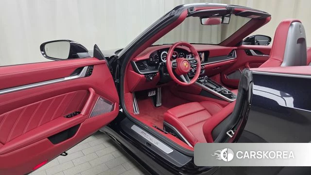 Porsche 911(992) id 4894632 из Кореи 34
