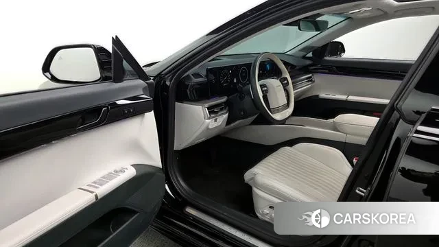 Hyundai Grandeur (GN7) id 3757865 из Кореи 20