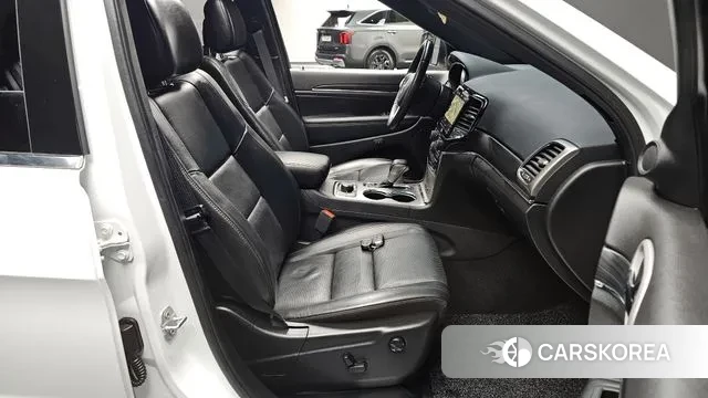 Jeep Grand Cherokee id 3557050 из Кореи 20