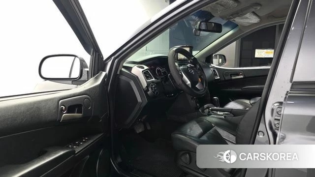 Ssangyong The New Korando Sports id 4755533 из Кореи 30