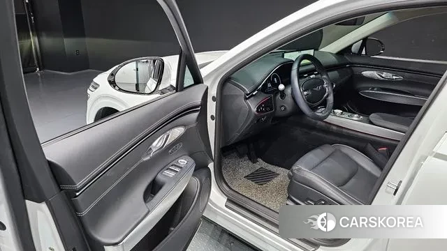 Genesis GV70 id 3492469 из Кореи 20