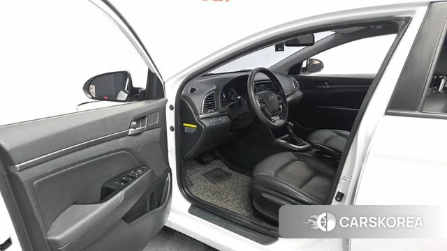 Hyundai Avante AD id 4531116 из Кореи 20