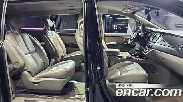 Kia The New Carnival id 2260752 из Кореи 20