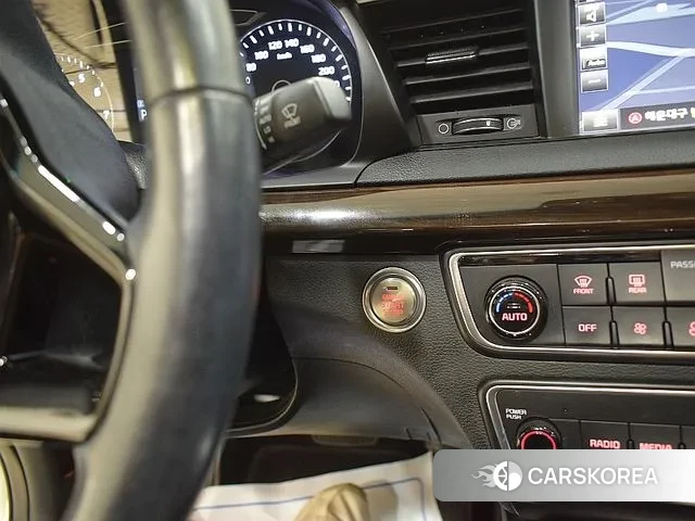 Kia Come New K7 id 3265033 из Кореи 16