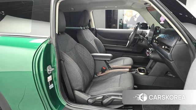 Mini Cooper C 4th generation id 4462559 из Кореи 31