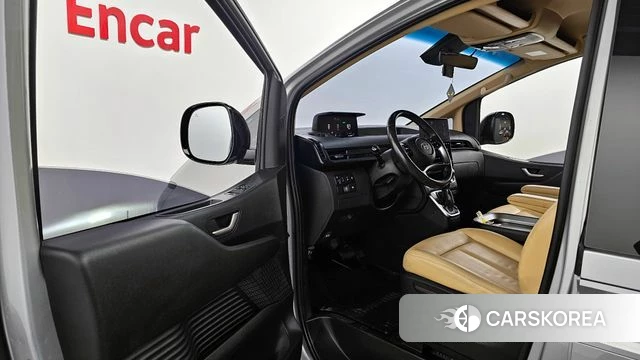 Hyundai Staria id 3842380 из Кореи 20