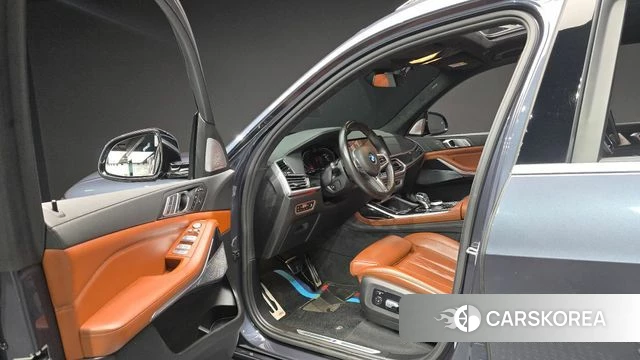BMW X7 (G07) id 4573636 из Кореи 32