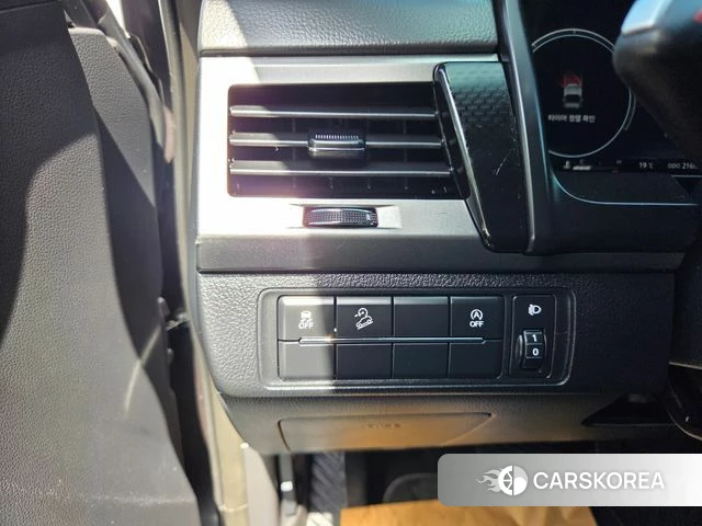 Ssangyong The New Rexton Sport id 4202138 из Кореи 20