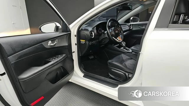 Kia Come New K3 id 4224805 из Кореи 30