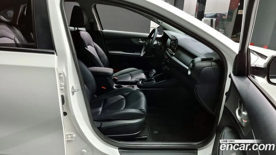 Kia Come New K3 id 1853622 из Кореи 20