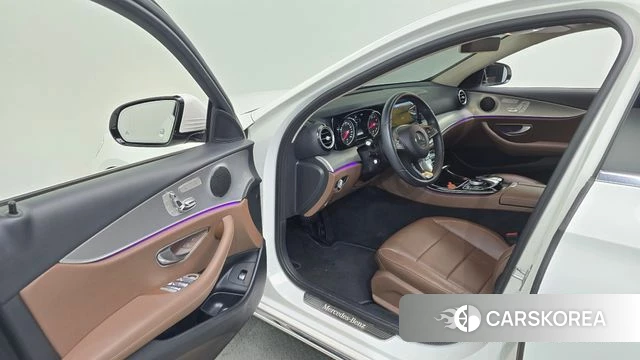 Mercedes-Benz E-Class W213 id 3801773 из Кореи 20