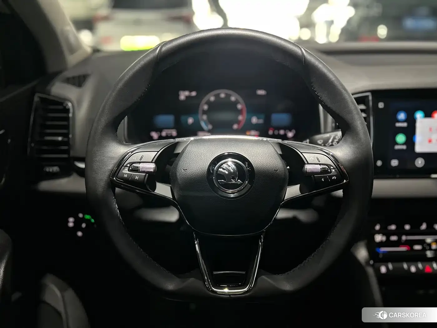 Skoda Krok id 4553841 из Китая 36