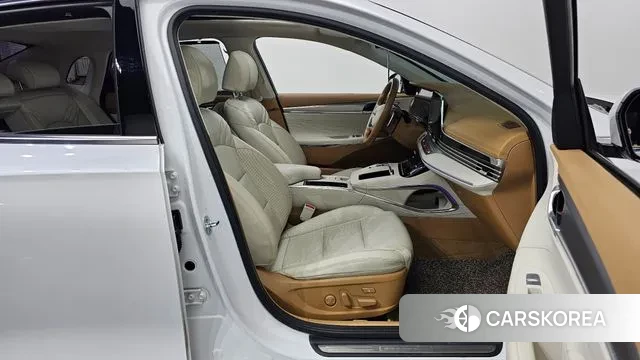 Hyundai The New Grandeur IG id 3713377 из Кореи 20