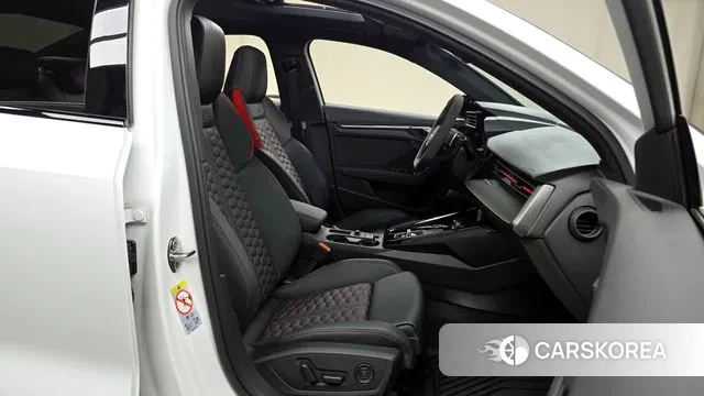 Audi RS3 (8Y) id 2925482 из Кореи 20